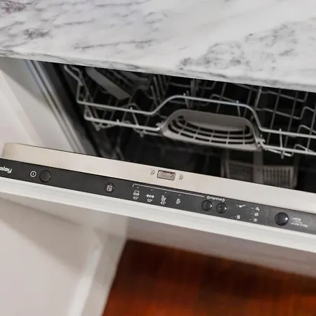 Daire Patio Retreat | Urban Flats *