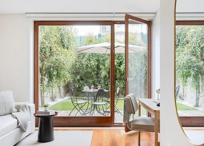 Patio Retreat | Urban Flats