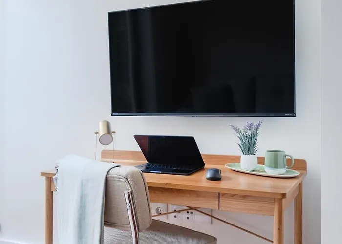 Patio Retreat | Urban Flats *