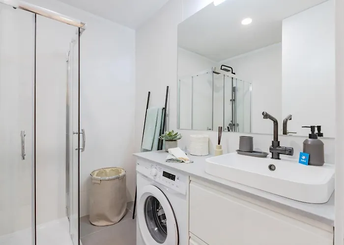 Patio Retreat | Urban Flats Apartman Porto