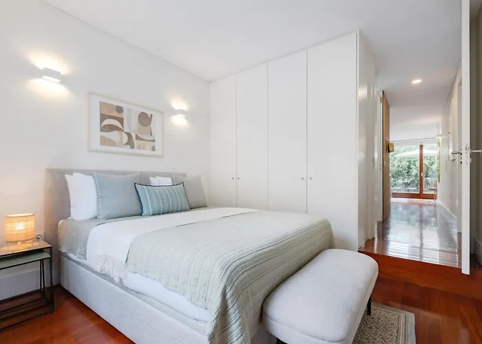 Daire Patio Retreat | Urban Flats *