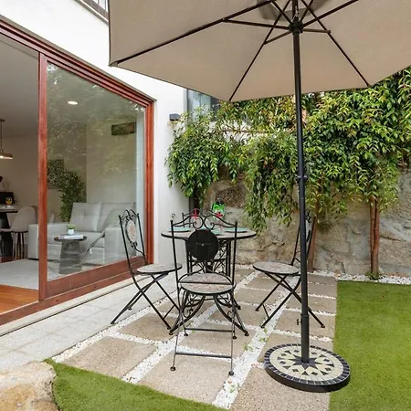 Patio Retreat | Urban Flats דירה *